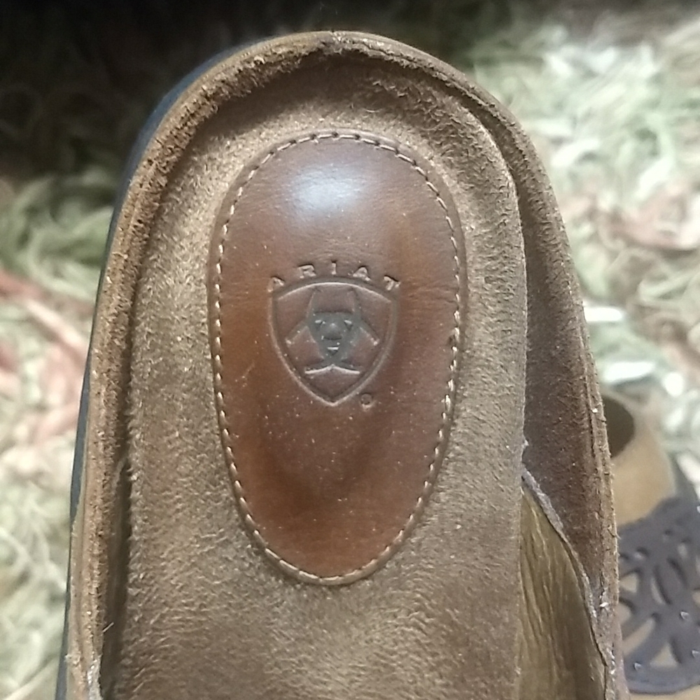 Ariat Clogs - Picture 2 of 3